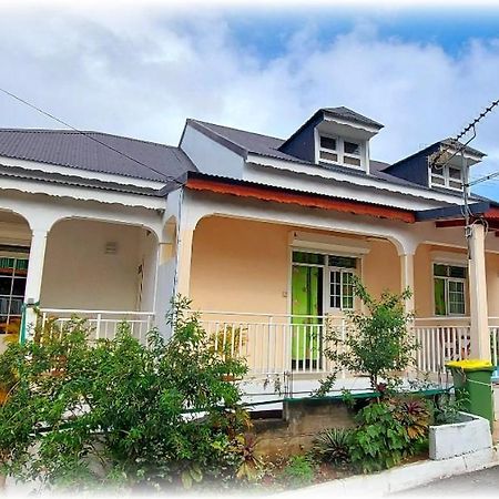 Fefe Apartment Vieux-Habitants Ngoại thất bức ảnh