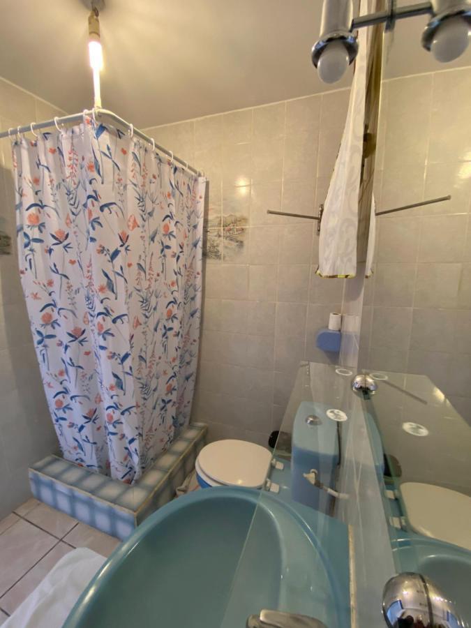Fefe Apartment Vieux-Habitants Ngoại thất bức ảnh