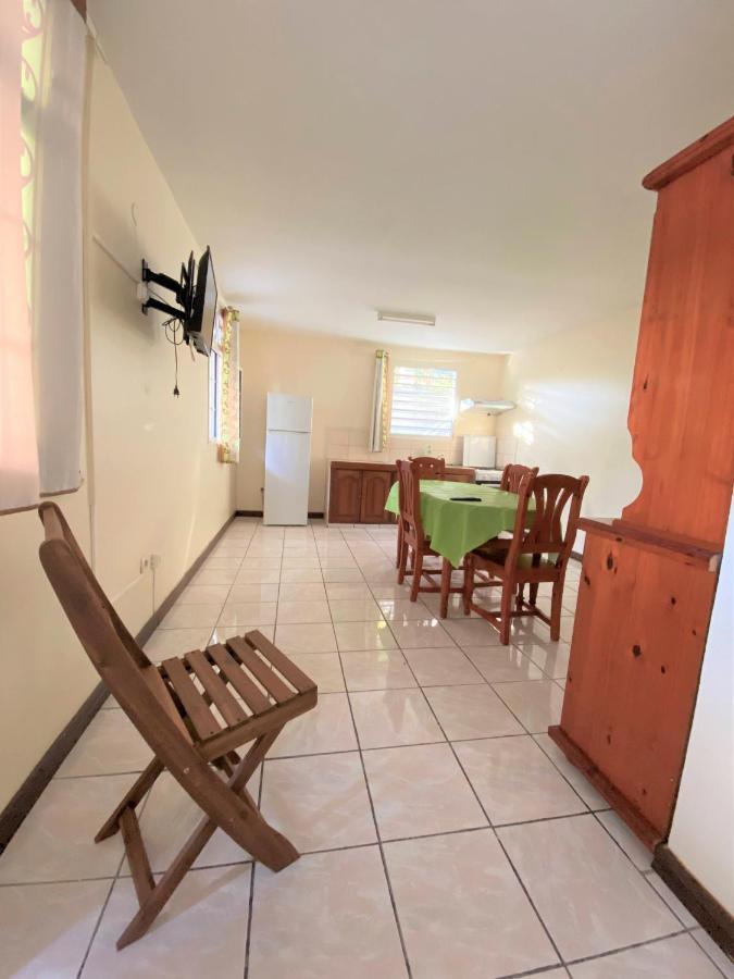 Fefe Apartment Vieux-Habitants Ngoại thất bức ảnh